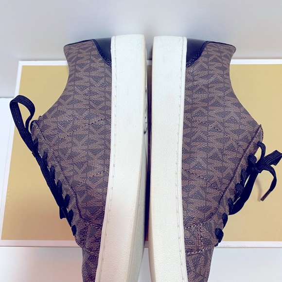 Michael Kors #size 7.5 - Picture 5 of 8